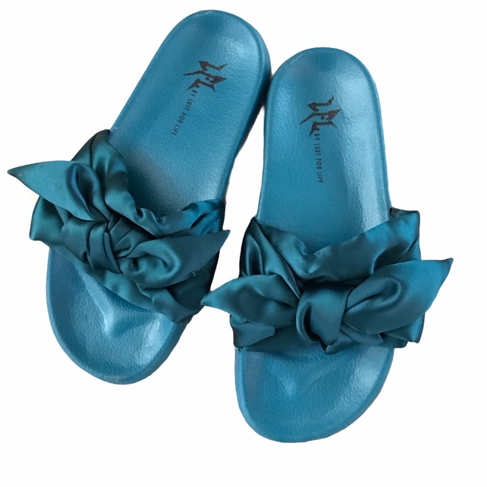Lust for Life Women’s Slides Slip-on Size: 8